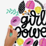wallpaperstore.gr-αυτοκόλλητο τοίχου,κορίτσια,λουλούδια,DIY